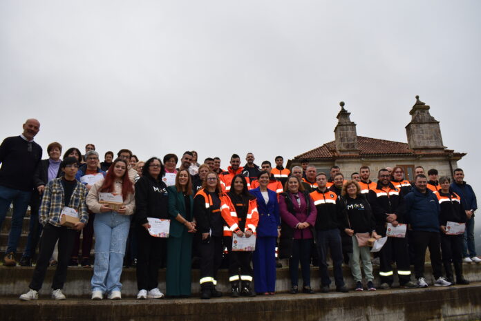 Homenaxe voluntariado Mos